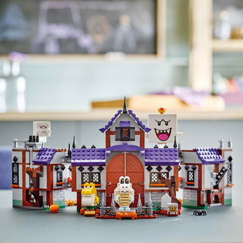 King Boo’nun Perili Köşkü