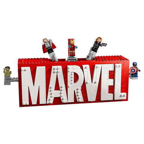 Marvel Logosu Ve Minifigürleri