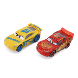 Disney Pixar Arabaları - Carrera