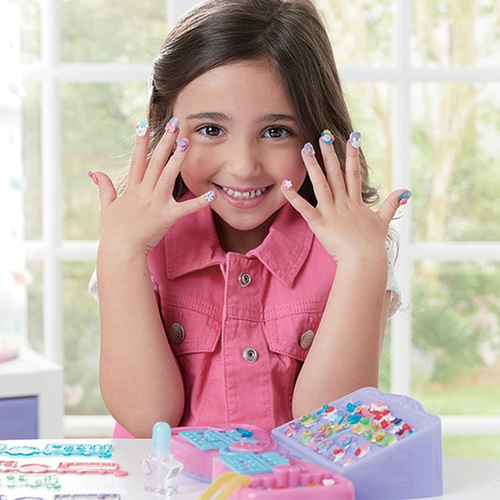 Aquabeads Tasarla ve Sergile Tırnak Atölyesi - 4