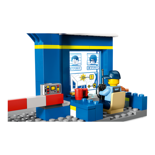 Polis Merkezi Takibi - LEGO City