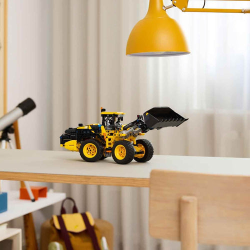 Volvo L120 Electric Tekerlekli Yükleyici